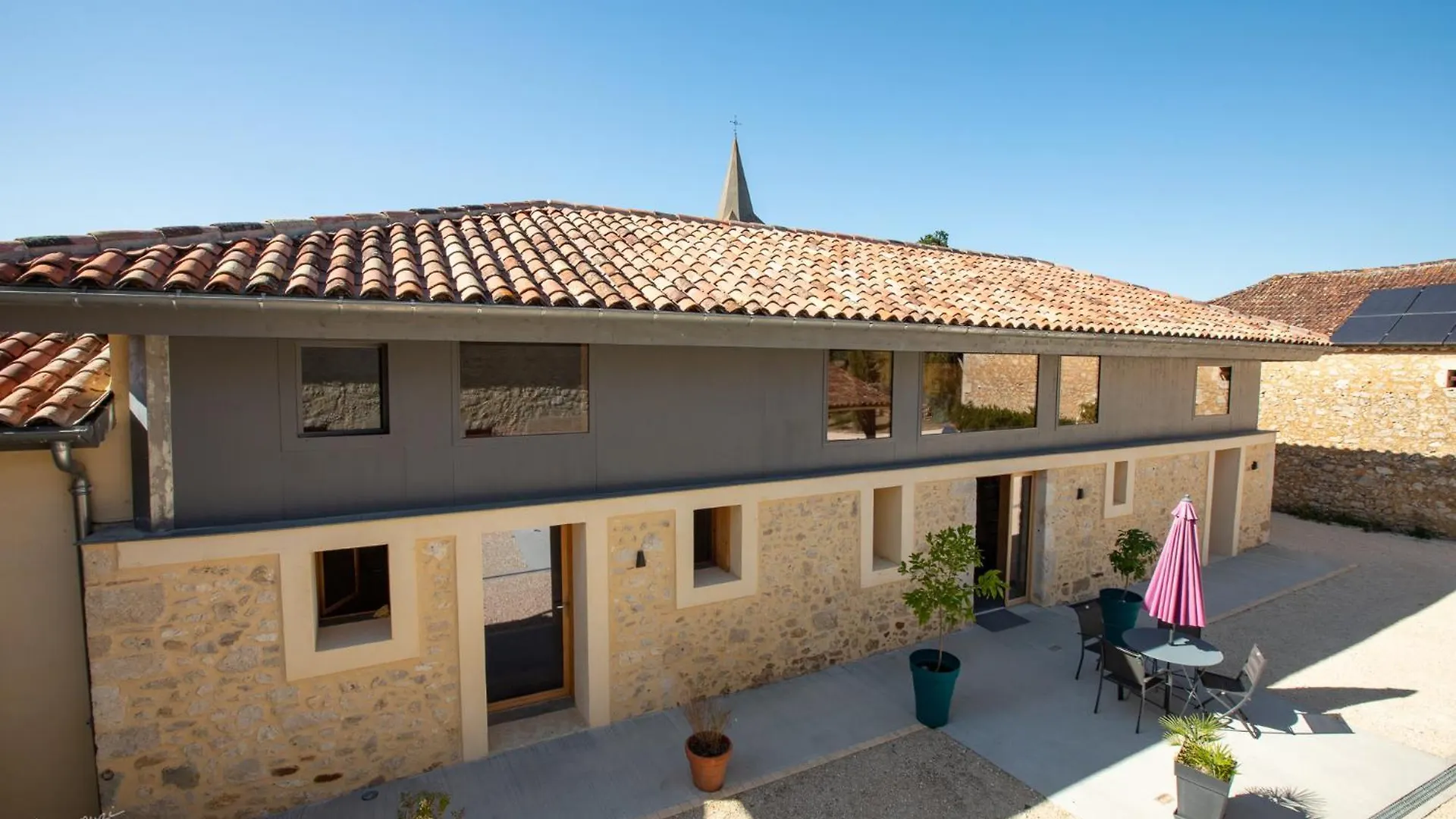 La Metairie Du Clos Saint Louis, 4 Chambres Pour 8 Personnes Montreal  0*, Montreal (Gers) Fransa