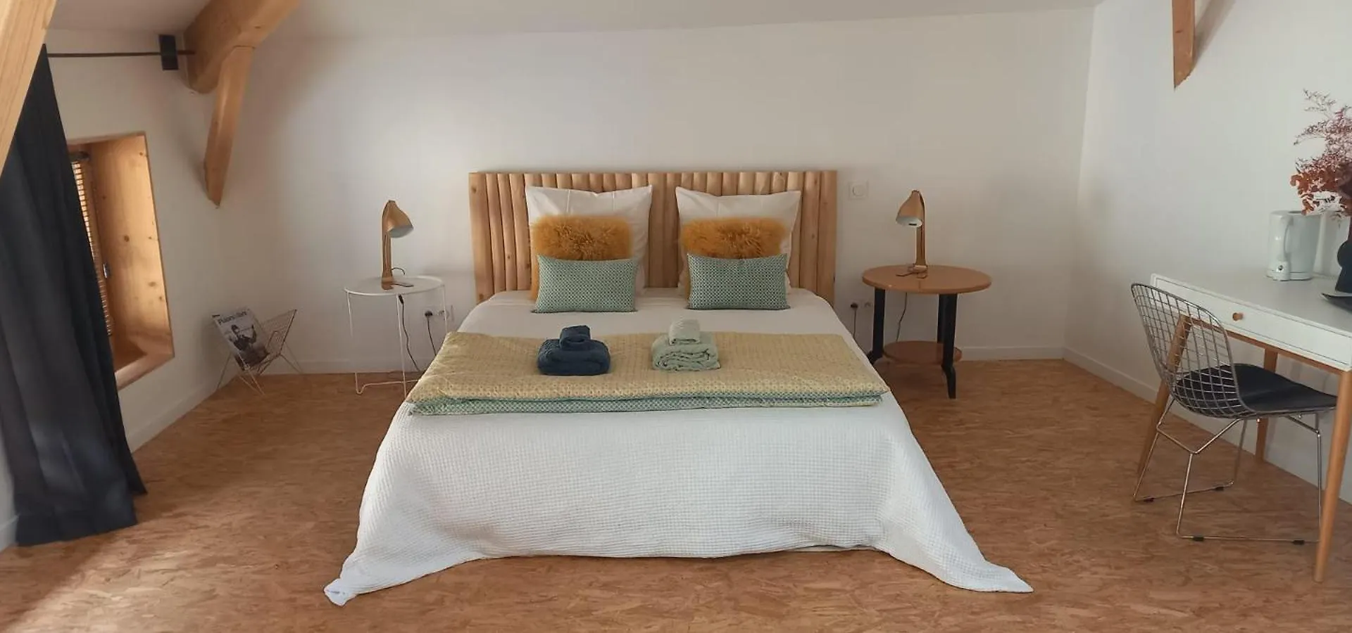 La Metairie Du Clos Saint Louis, 4 Chambres Pour 8 Personnes Montreal
